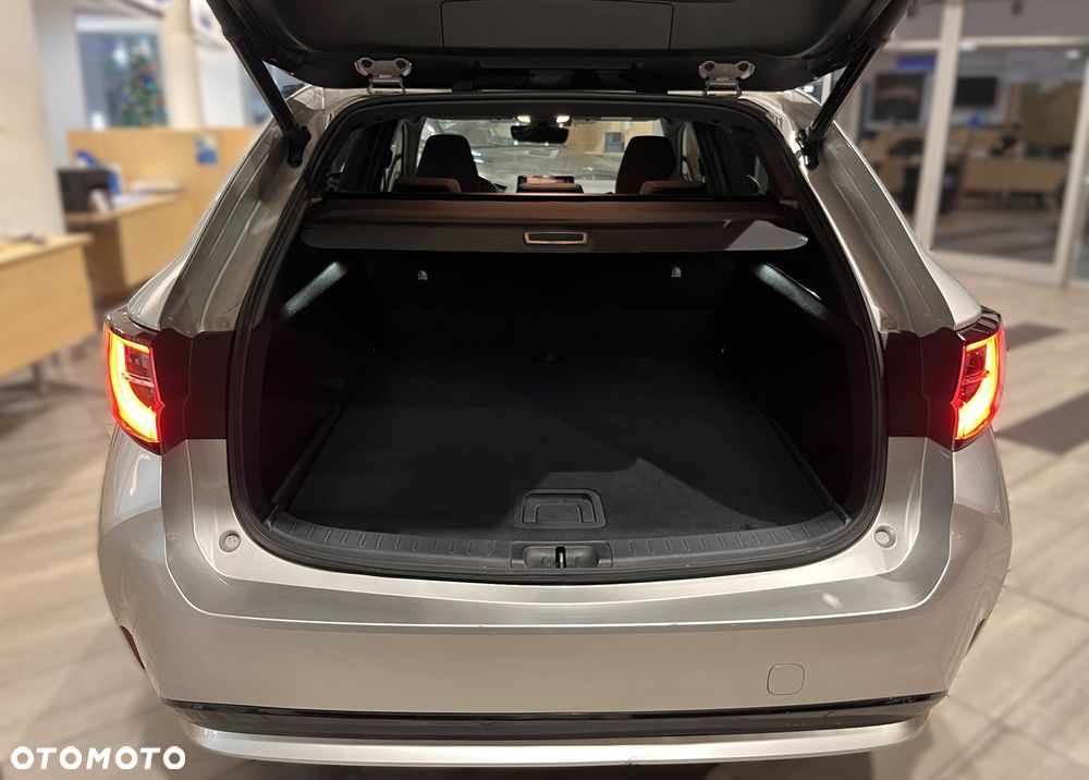 Toyota Corolla 1.8 Business Edition - 32