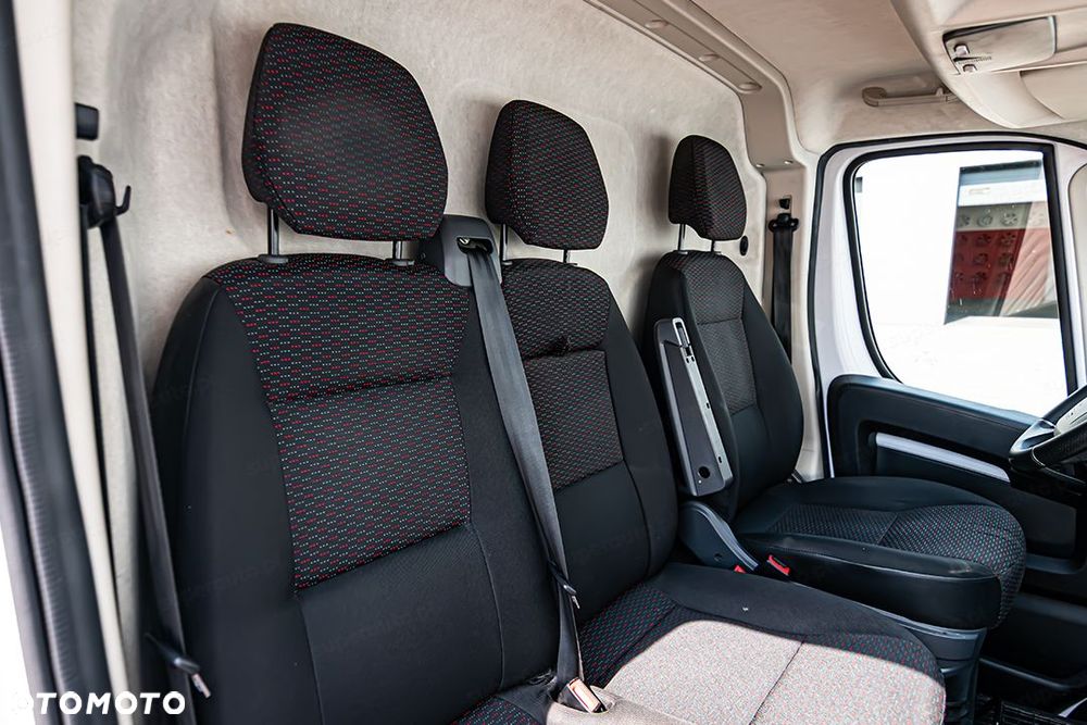 Opel Movano L2H2 2.2 165KM - 21