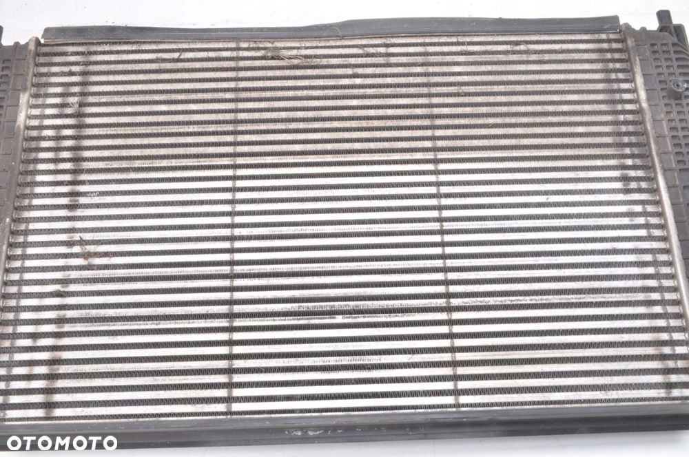 GOLF VI PASSAT B7  SCIROCCO III CHŁODNICA POWIETRZA INTERCOOLER 1K0145803BP - 4