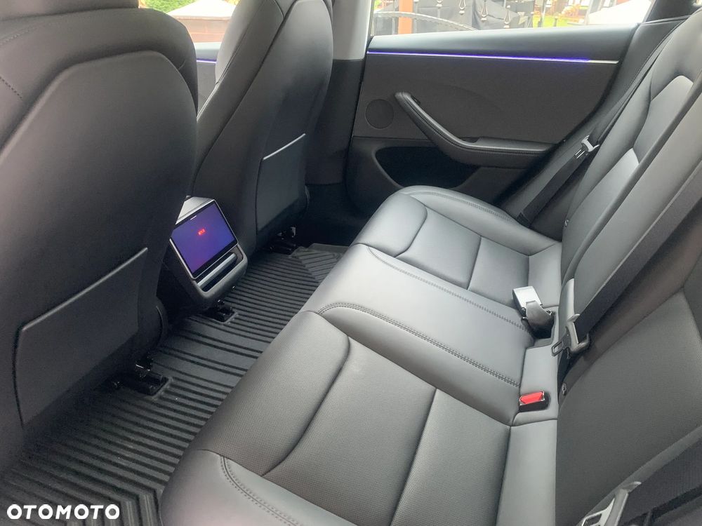 Tesla Model 3 Premium Langstreckenbatterie RWD - 23