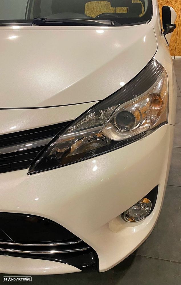 Toyota Verso 1.6 D-4D Exclusive - 12