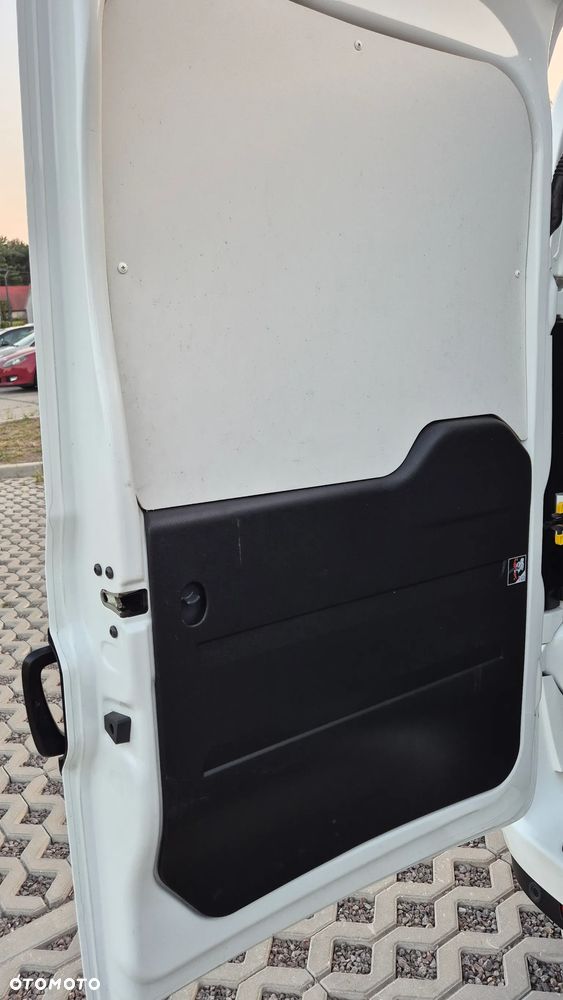 Fiat DOBLO - 21