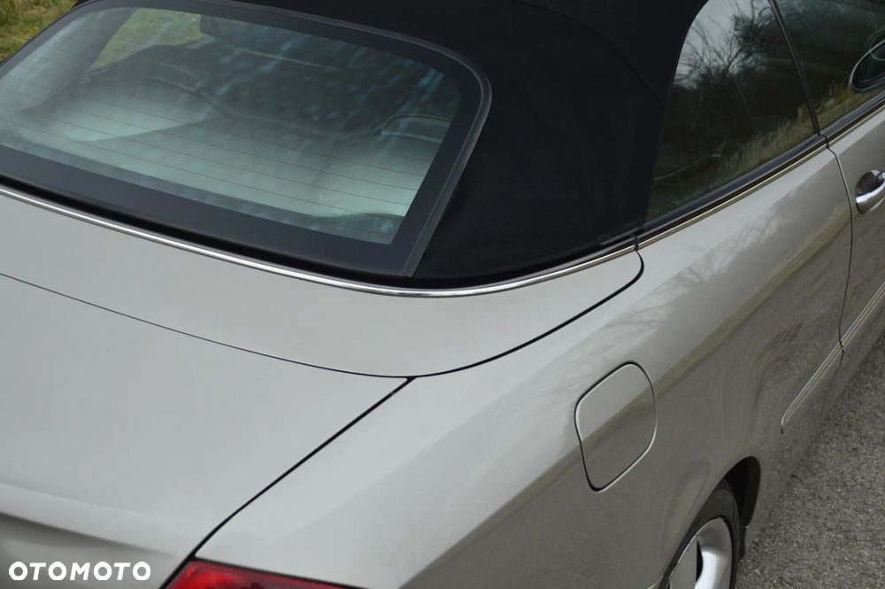 Mercedes-Benz CLK - 14