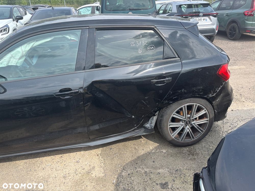 Audi A1 Sportback 30 TFSI S tronic S line - 4