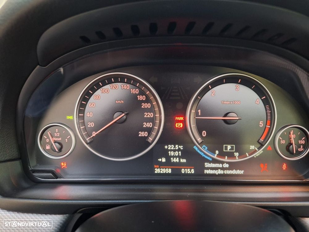 BMW 520 d Pack M Auto - 35