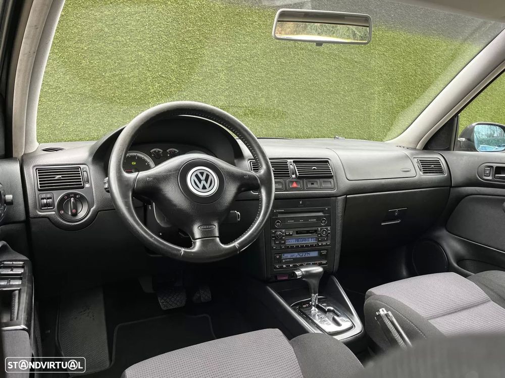 VW Golf - 3