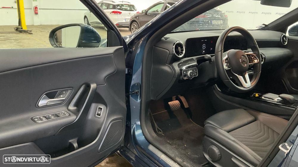 Mercedes-Benz A 250 e Style Plus - 14