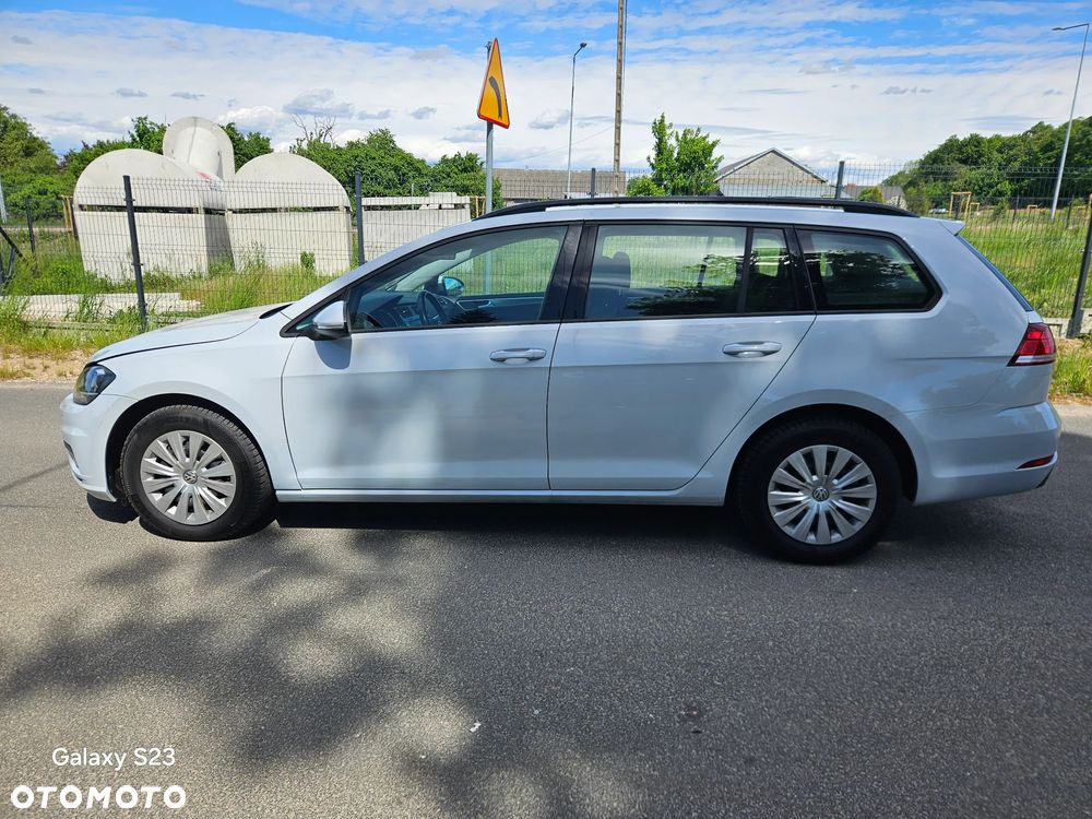 Volkswagen Golf 1.6 TDI BlueMotion Trendline - 12