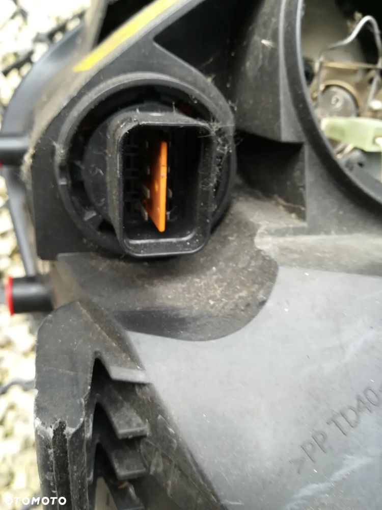 REFLEKTORY HALOGENY LEWE PRAWE KIA - 7