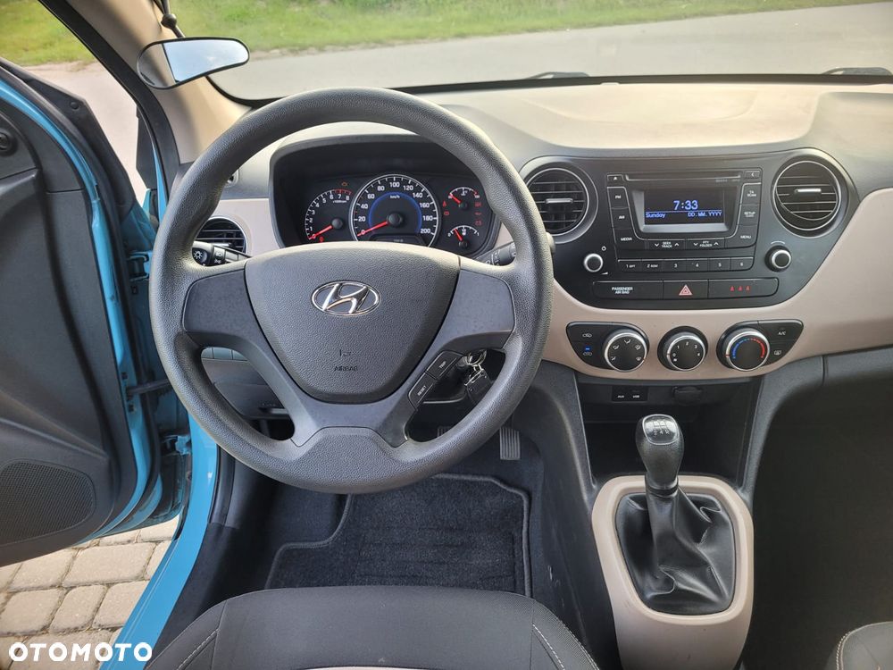 Hyundai i10 1.0 Premium - 11