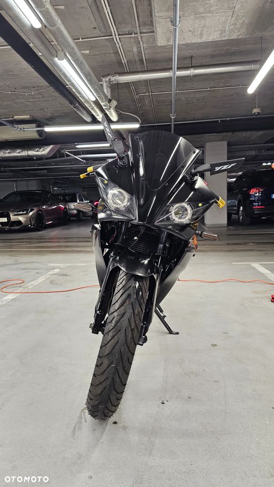 Yamaha YZF - 15