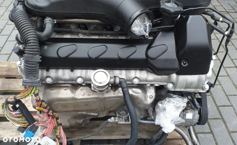 SILNIK KOMPLETNY BMW E60 E61 M5 E63 E64 M6 S85B50A - 17