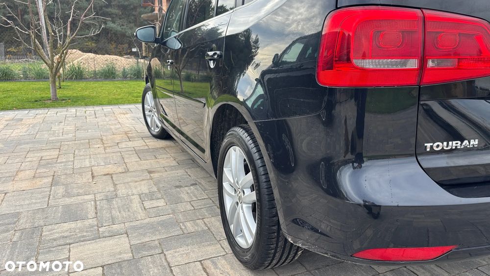 Volkswagen Touran 2.0 TDI DPF Comfortline - 29