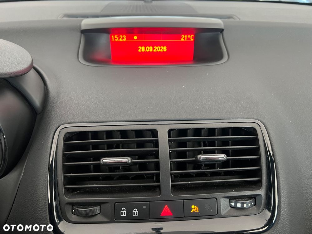 Opel Meriva - 33