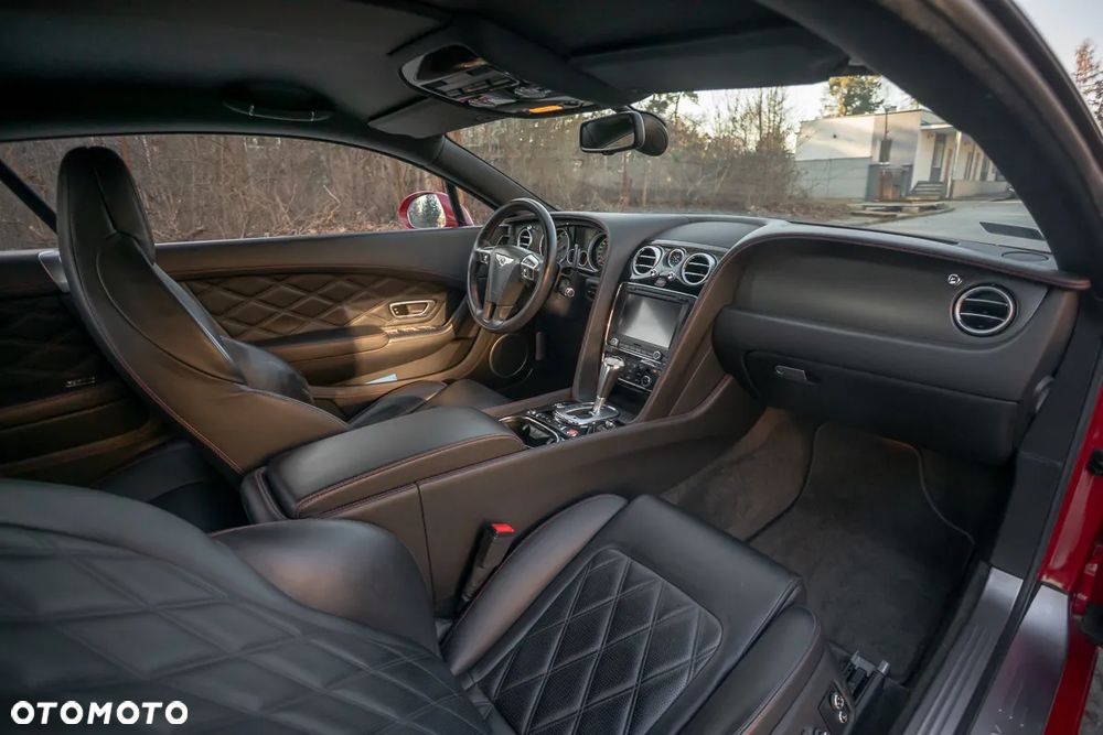 Bentley Continental GT - 26