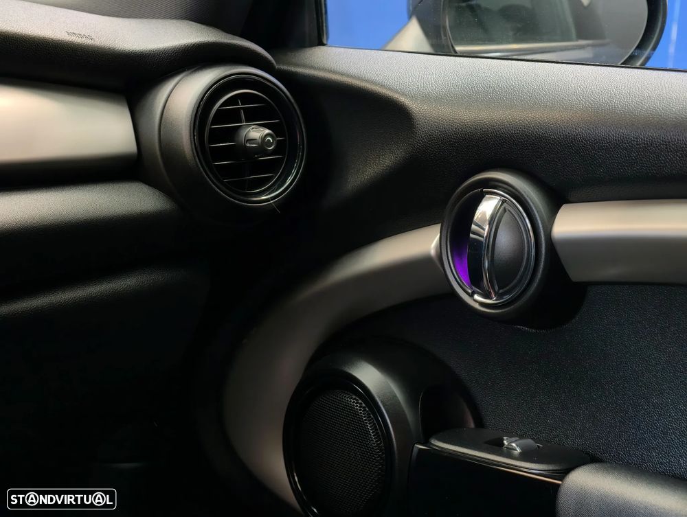 MINI 3 Portas One D - 15