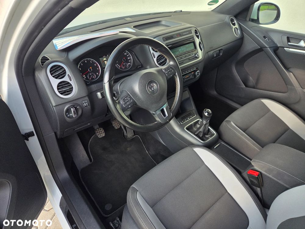Volkswagen Tiguan - 7