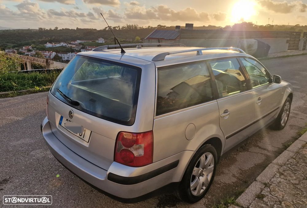 VW Passat 1.9 TDi Comfortline - 8