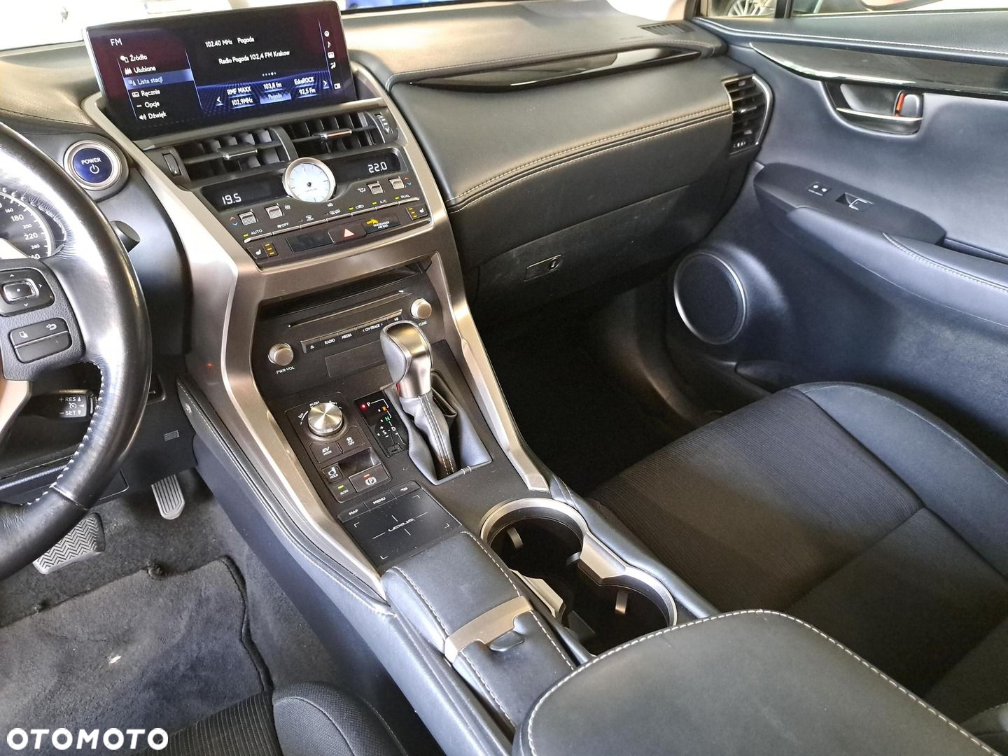 Lexus NX - 27