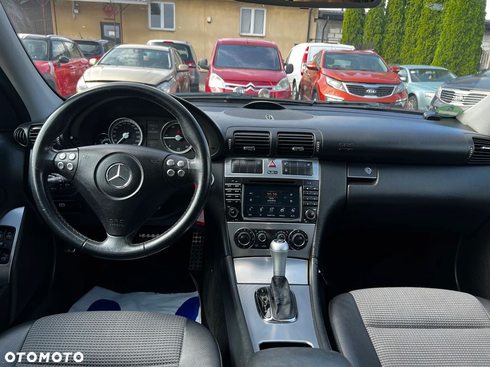 Mercedes-Benz Klasa C 220 CDI Automatik Avantgarde Sport Edition - 6