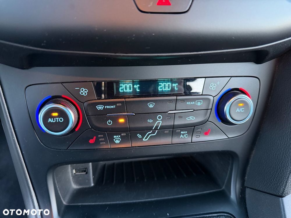 Ford Focus 1.0 EcoBoost ST-Line ASS - 9