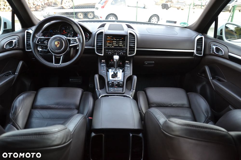 Porsche Cayenne Diesel Platinum Edition - 20