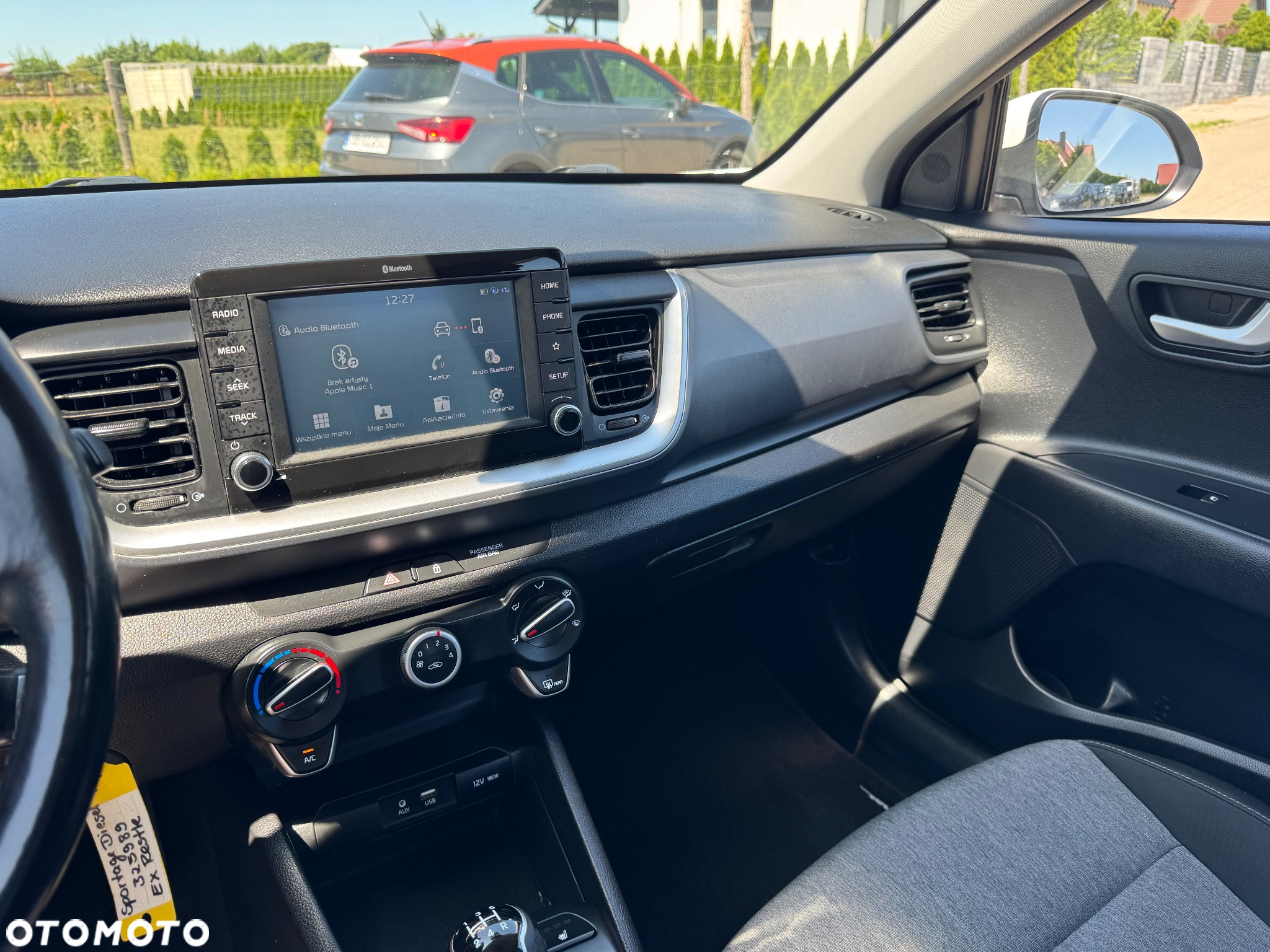 Kia Stonic 1.2 L - 19