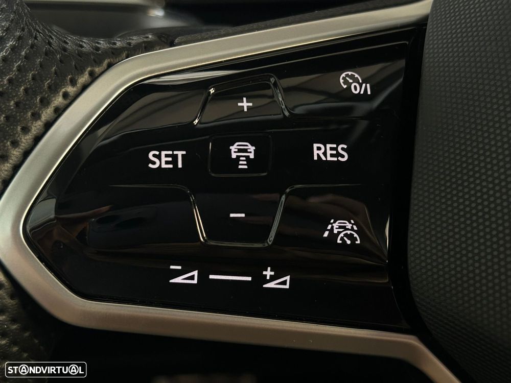 VW Arteon Shooting Brake 2.0 TDI Elegance DSG - 16