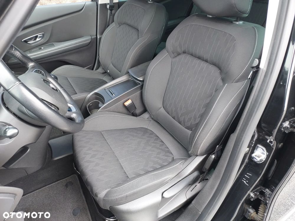 Renault Scenic ENERGY TCe 140 LIMITED - 22