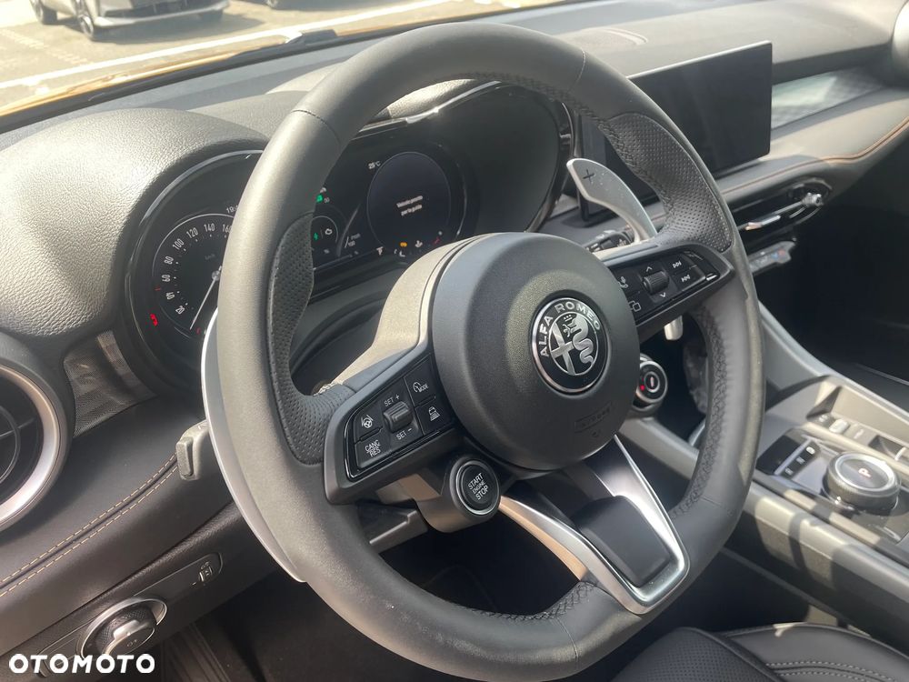 Alfa Romeo Tonale 1.5 T4 GSE mHEV Veloce DCT - 9