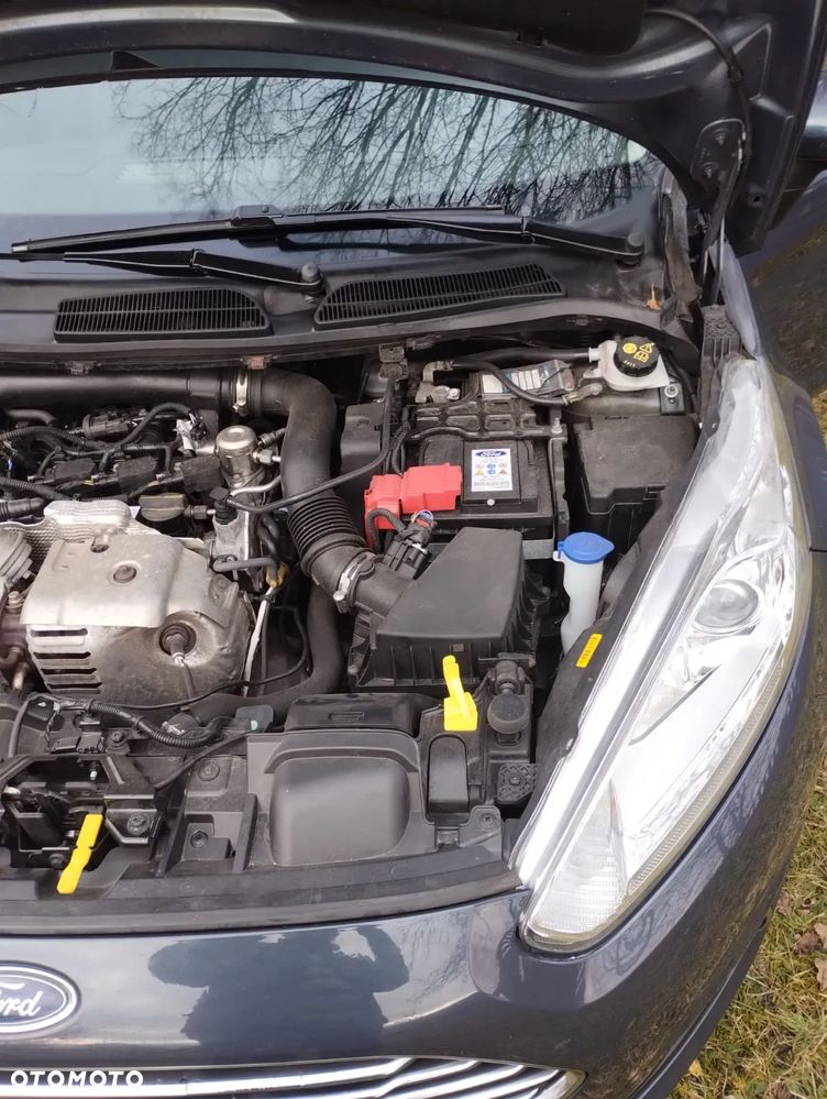 Ford Fiesta 1.0 EcoBoost Titanium - 9