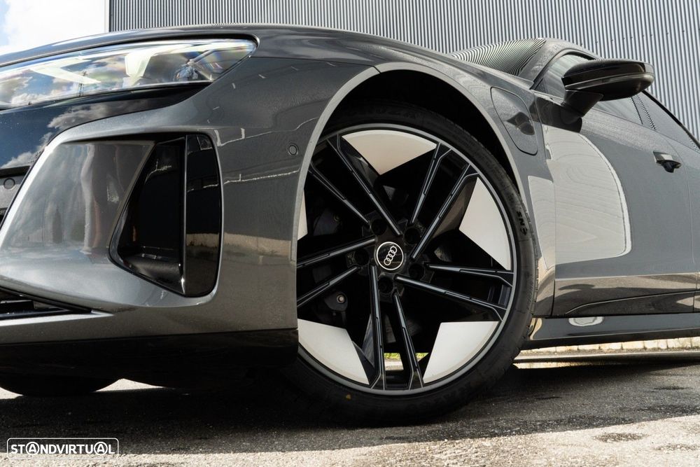 Audi e-tron GT quattro - 49