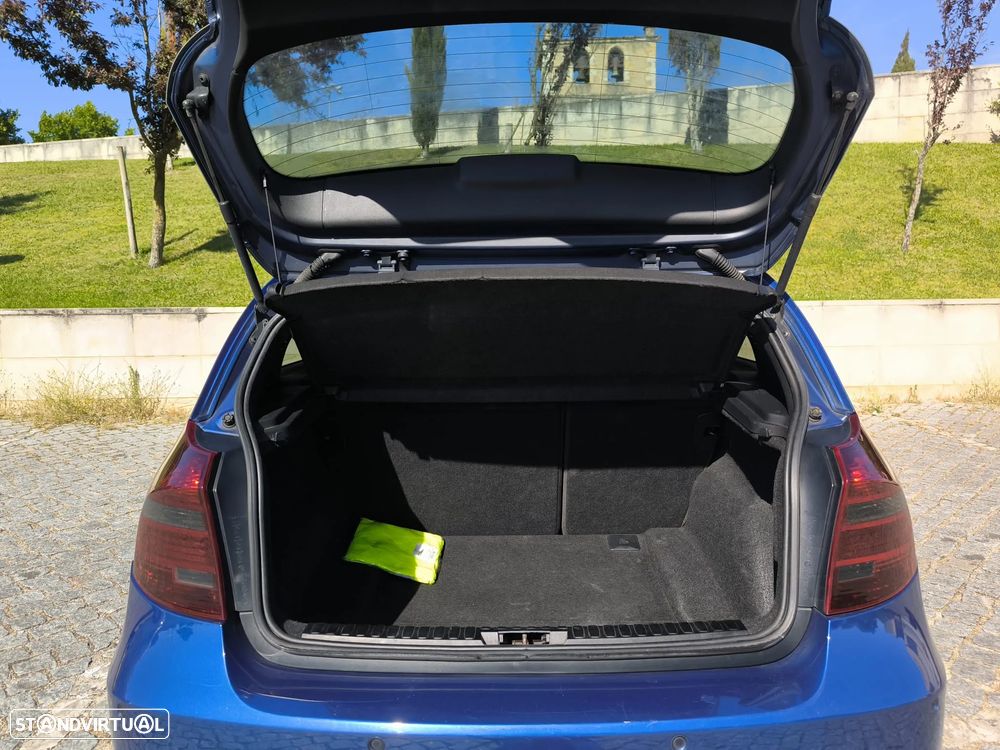 BMW 118 d Pack M - 15