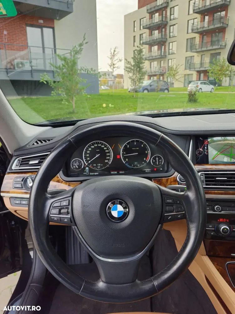 BMW Seria 7 - 14