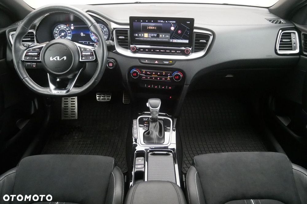 Kia ProCeed - 8