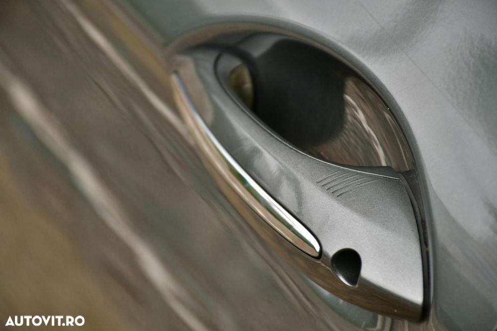 BMW Seria 5 535d xDrive Touring Aut. Luxury Line - 18