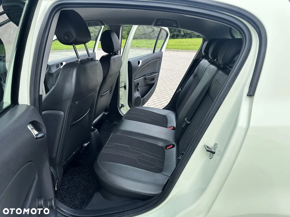 Opel Corsa 1.4 16V 150 Jahre - 24