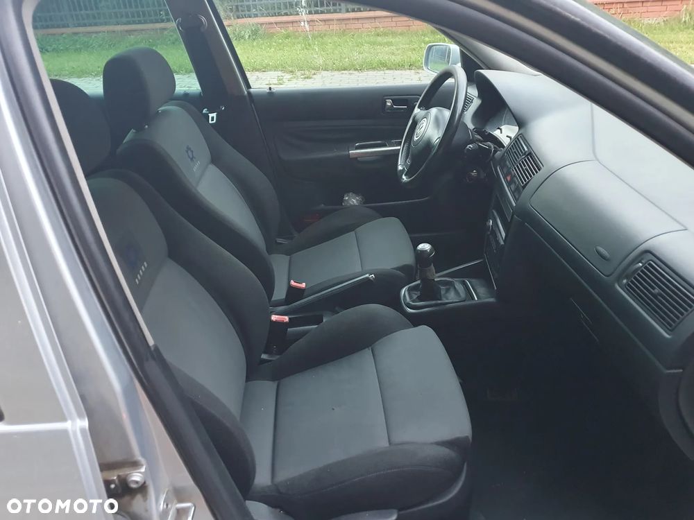 Volkswagen Golf 1.9 TDI Comfortline - 13