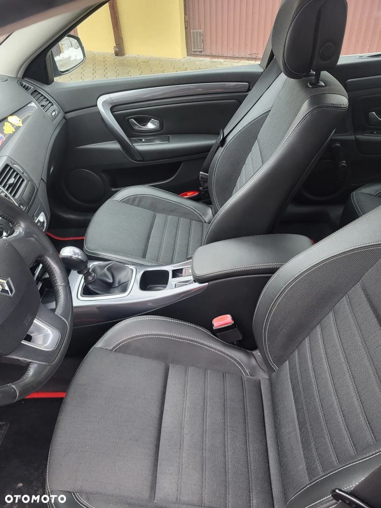 Renault Laguna 1.6 Authentique - 12