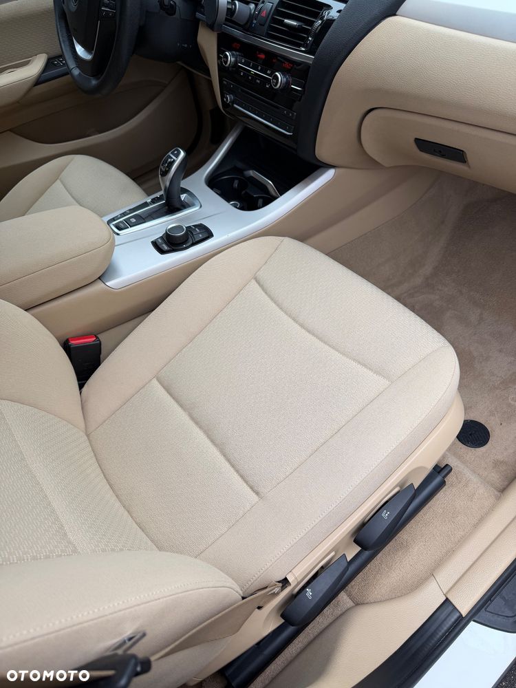 BMW X4 xDrive28i xLine - 16