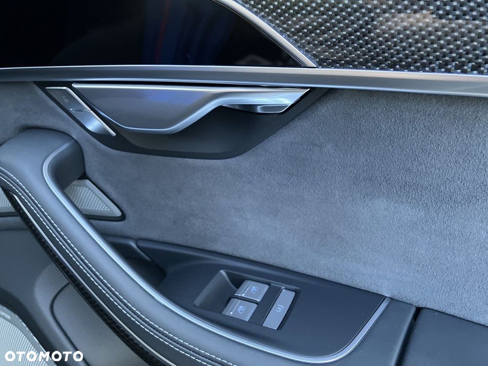 Audi S8 TFSI mHEV Quattro Tiptr - 24