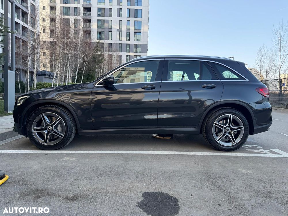 Mercedes-Benz GLC - 4