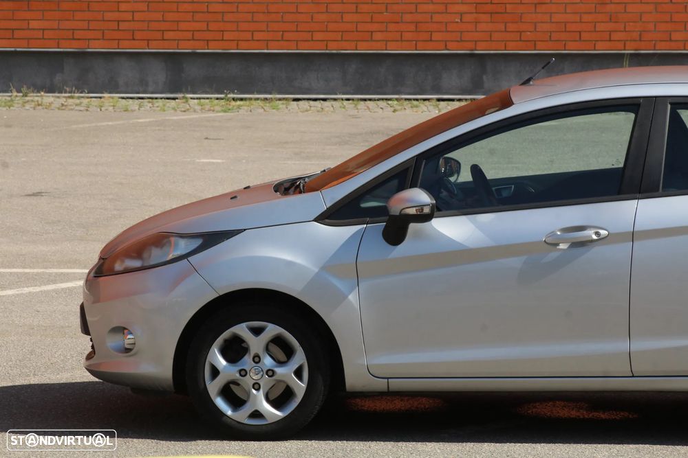 Ford Fiesta 1.4 TDCI Techno 104g - 16