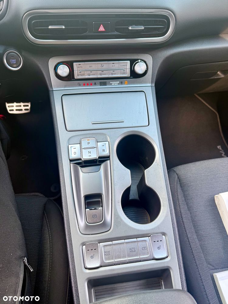 Hyundai Kona Premium - 20