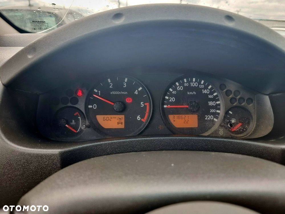 Nissan Navara - 14