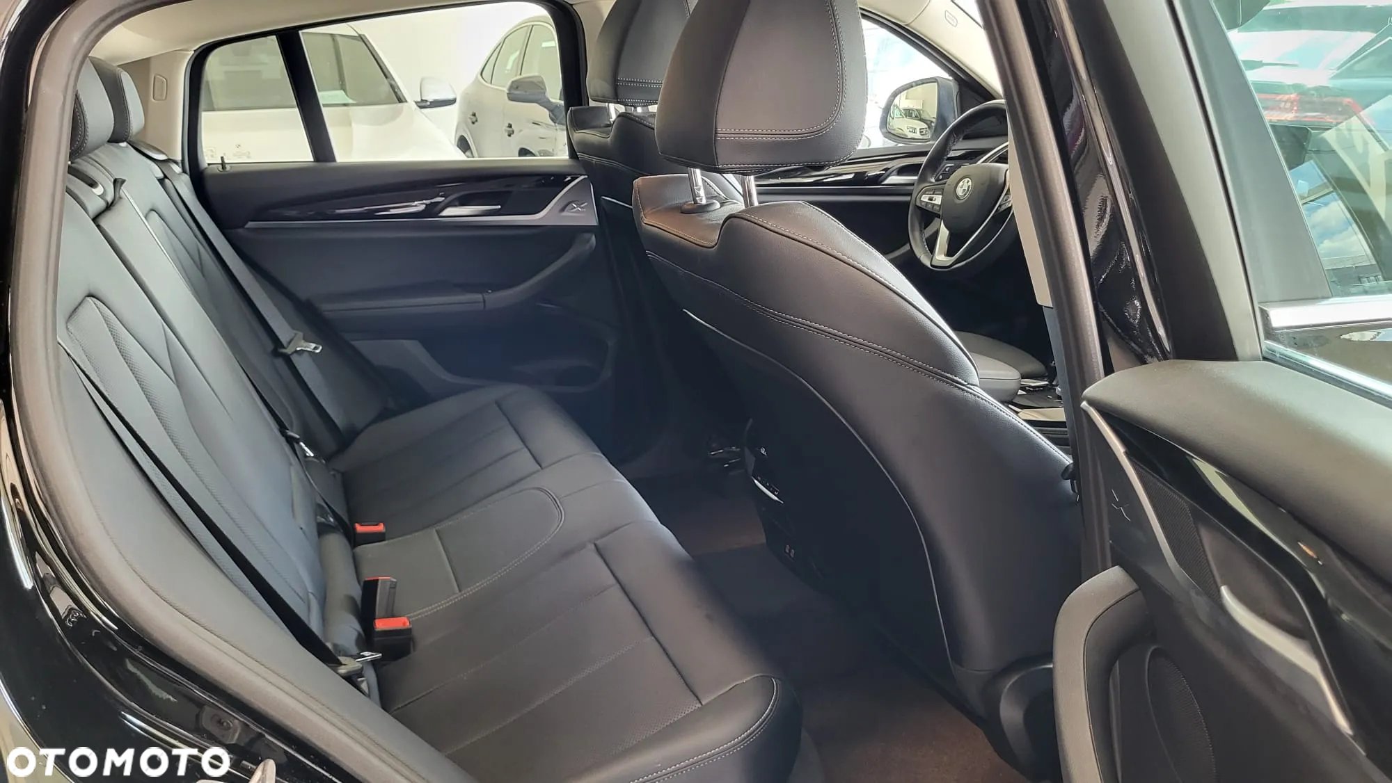 BMW X4 - 10