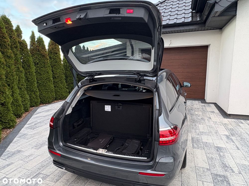 Mercedes-Benz Klasa E 300 de 9G-TRONIC Avantgarde - 34