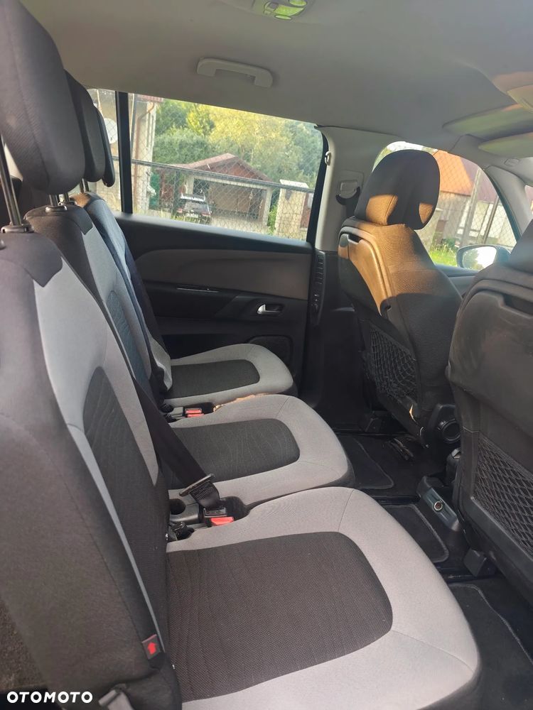 Citroën C4 Picasso - 9