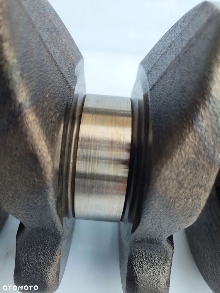 WAŁ KORBOWY BMW M57 7792330 NOMINAŁ - 15