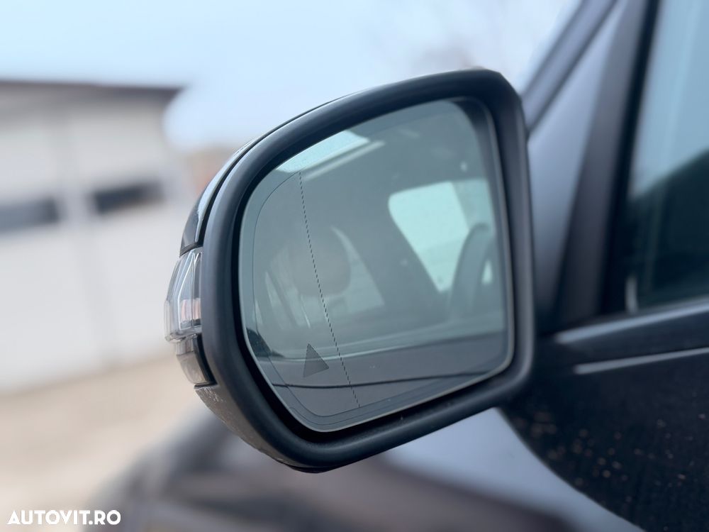 Mercedes-Benz GLC Coupe 300 4MATIC MHEV - 29